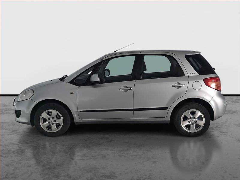 Suzuki SX4 (2006) 1.5 i, po STK, zamluveno - fotka 3 z 14