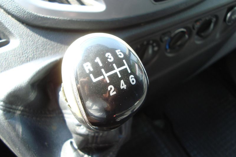 Ford Transit (2014) 2.2 TDCi - fotka 40 z 54