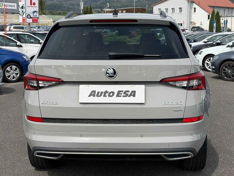 Škoda Kodiaq (2018) 2.0 TDi 4x4, 2.maj,ČR, DSG - fotka 5 z 17