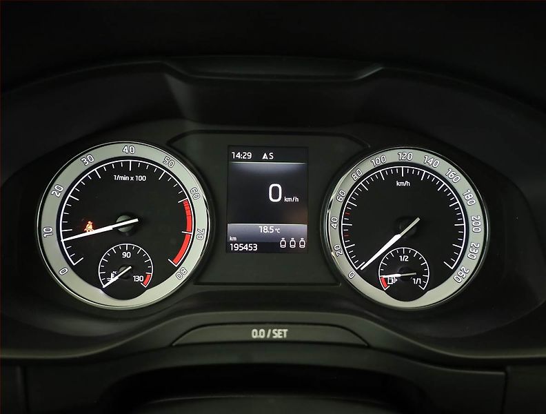 Škoda Kodiaq (2017) Ambition 1.4 TSI, Serv.kniha - fotka 9 z 17