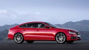 Kromě klasických verzí modelu A4 jsou spolehlivé i verze Sportback a kupé