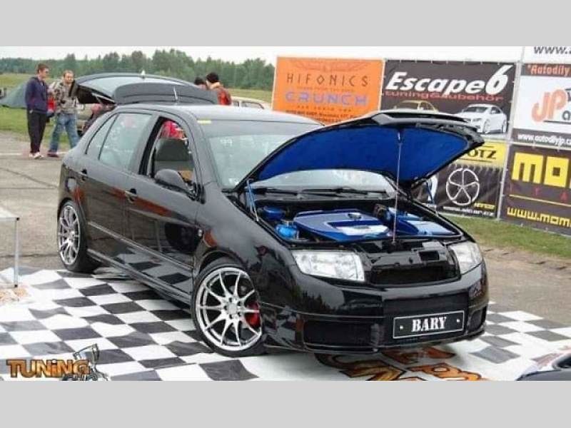 Jan Bareš a jeho koníček v podobě tuningu automobilů.