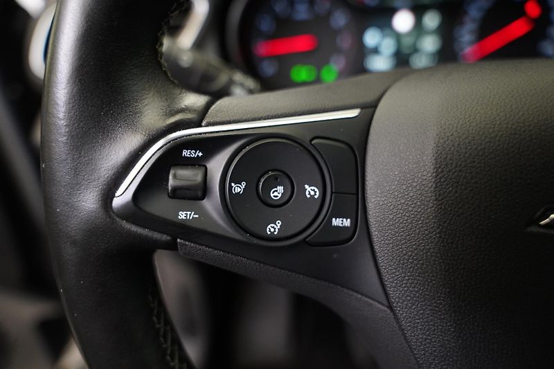 Opel Grandland X - fotka 17 z 29