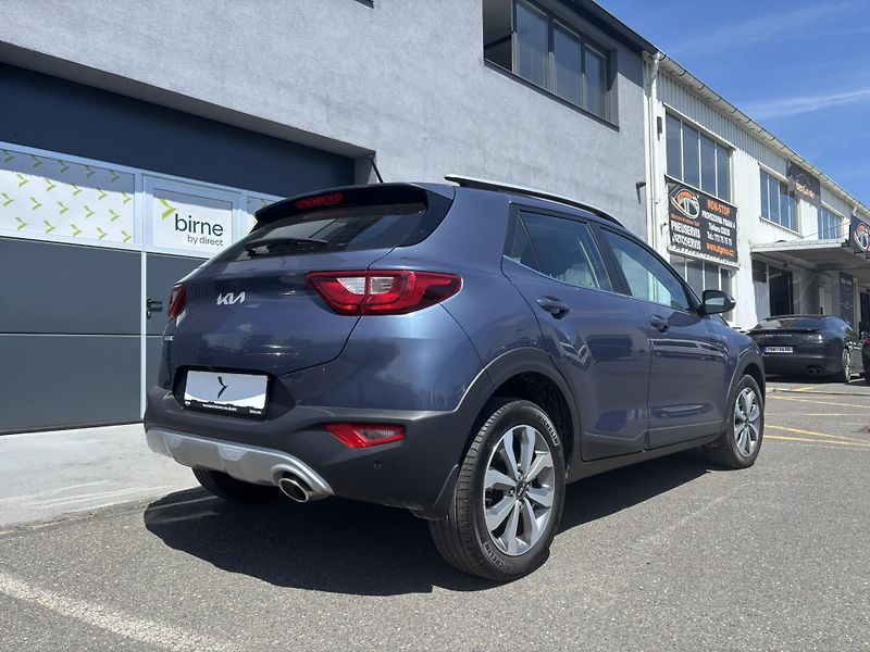 Kia Stonic (2023) Exclusive 1.0 T-GDI - fotka 3 z 18