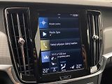 Volvo V90 B4 MOMENTUM AUT CZ - náhled 37