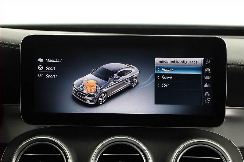 Mercedes-Benz Třídy C (2021) C 400 4MATIC - fotka 15 z 20