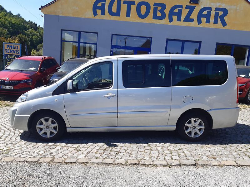 Fiat Scudo 2.0 JTD MULTIJET LONG 9míst - fotka 4 z 24