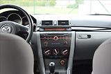 Mazda 3 1,4 i 62KW NOVÁ STK PO SERVISE - náhled 17