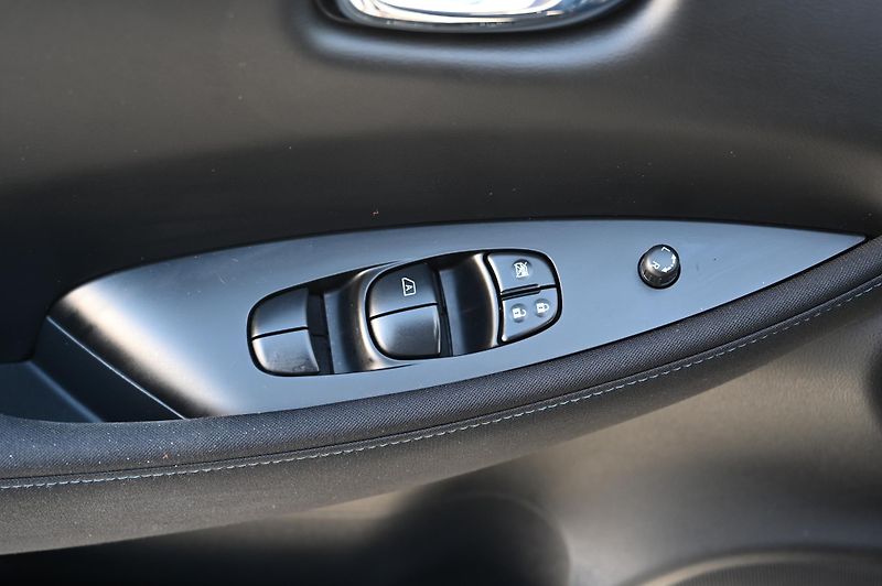 Nissan Leaf Basis 40kWH 110KW 3/2021 - fotka 20 z 34