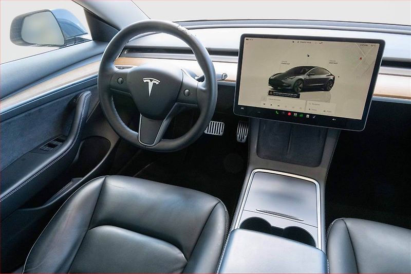 Tesla Model 3 (2022) Standard Range LFP, SoH 93% - fotka 7 z 20