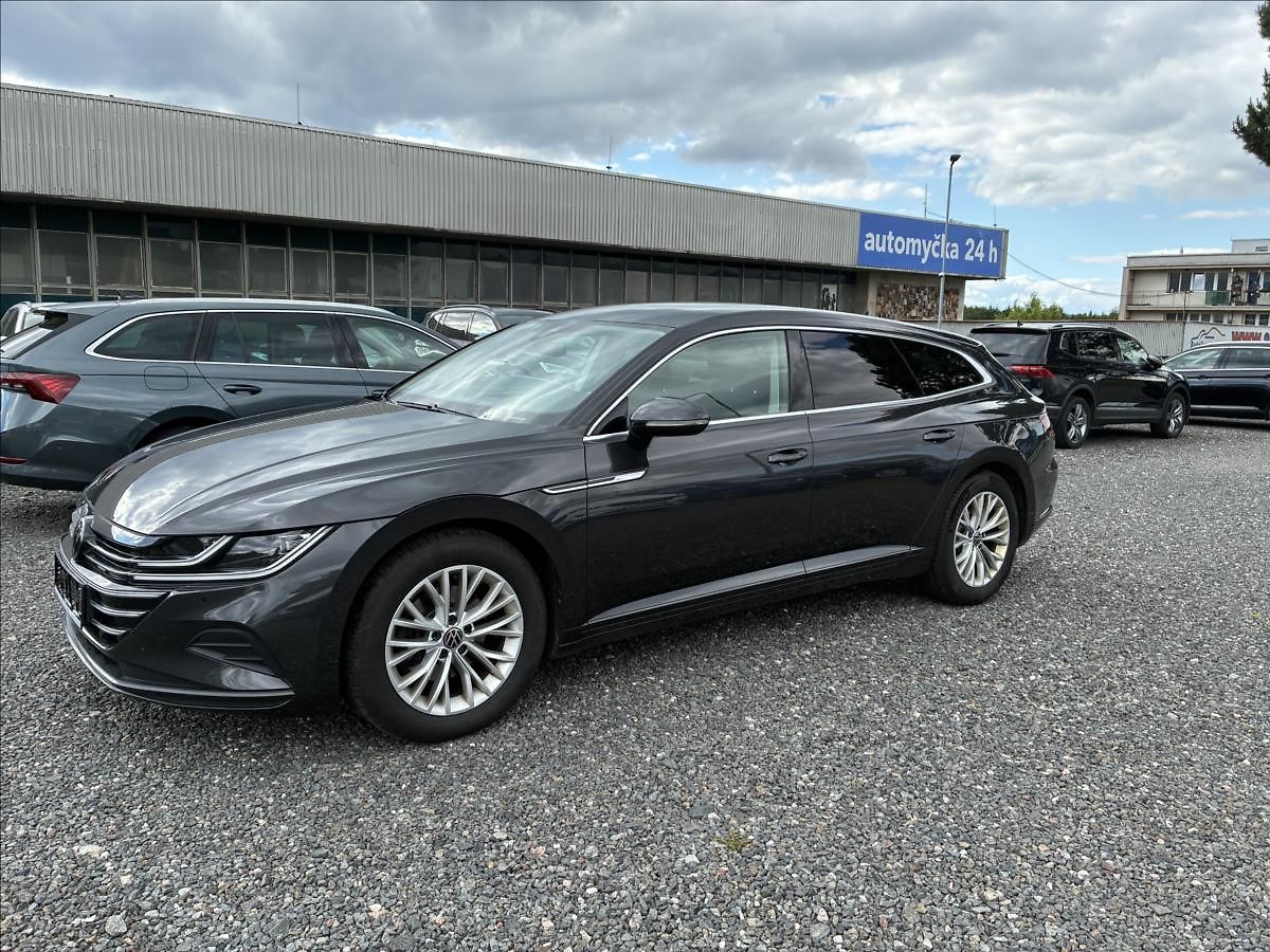 Volkswagen Arteon 2,0 TAŽNÉ,MATRIX,CAR PLAY