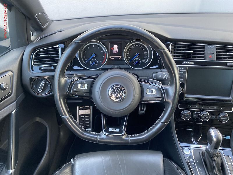 Volkswagen Golf (2015) 2.0 TSi 4Motion, R 221kW - fotka 11 z 18