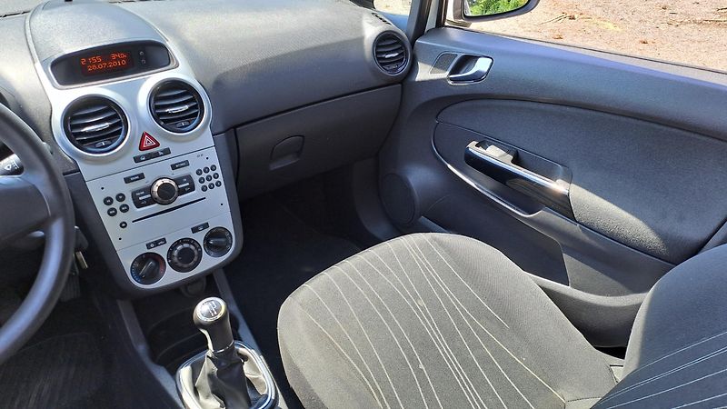 Opel Corsa 1.3 CDTI ENJOY Klima - fotka 16 z 25