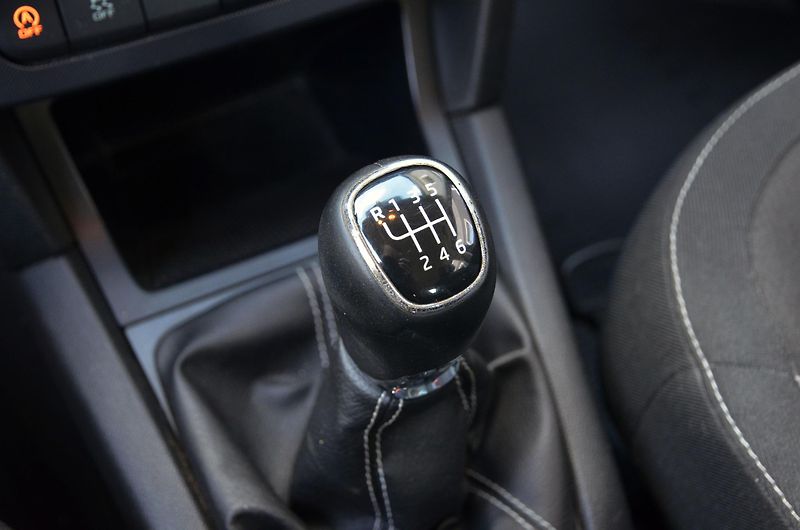Škoda Yeti (2014) 1.4 TSi Adventure XENON /TAŽNÉ - fotka 27 z 34