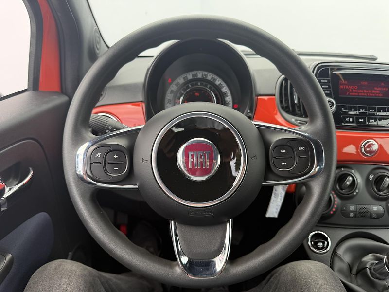 Fiat 500 (2021) 1.0i Hybrid - fotka 17 z 19