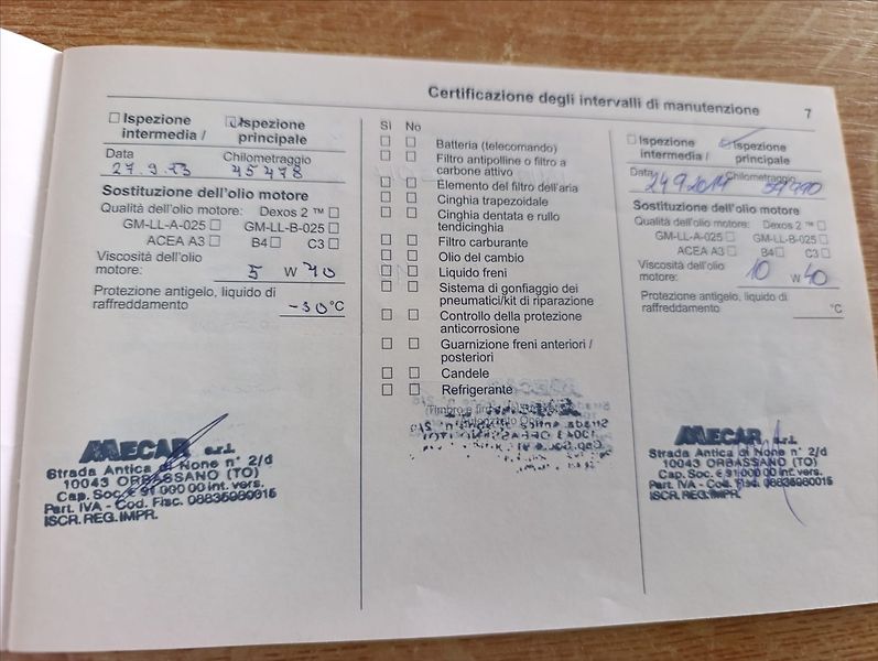 Opel Corsa 1,4 i Klima Navigace Alu - fotka 27 z 30