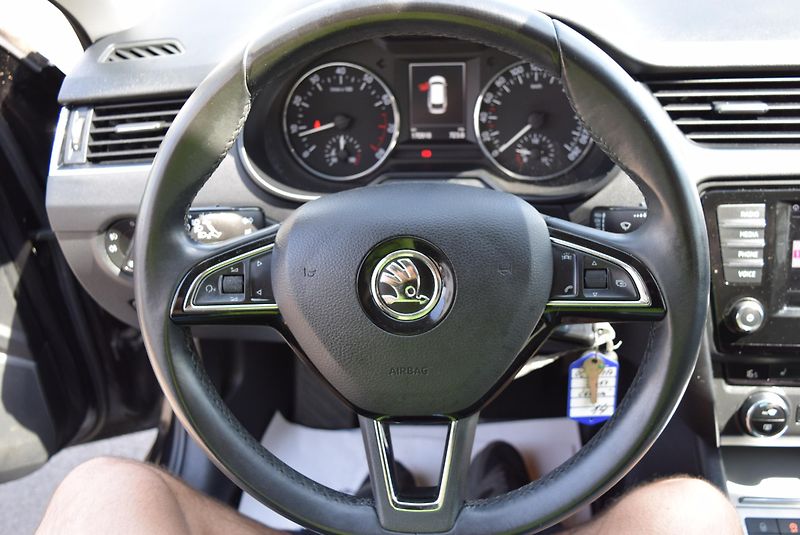 Škoda Octavia (2017) 1.4TSI 110kw AMBITION TAŽ APP  - fotka 30 z 48