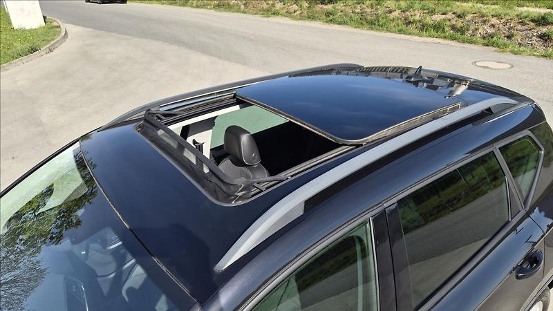 Seat Ateca 2,0 TDi 110 Kw Style DSG DPH - fotka 26 z 27