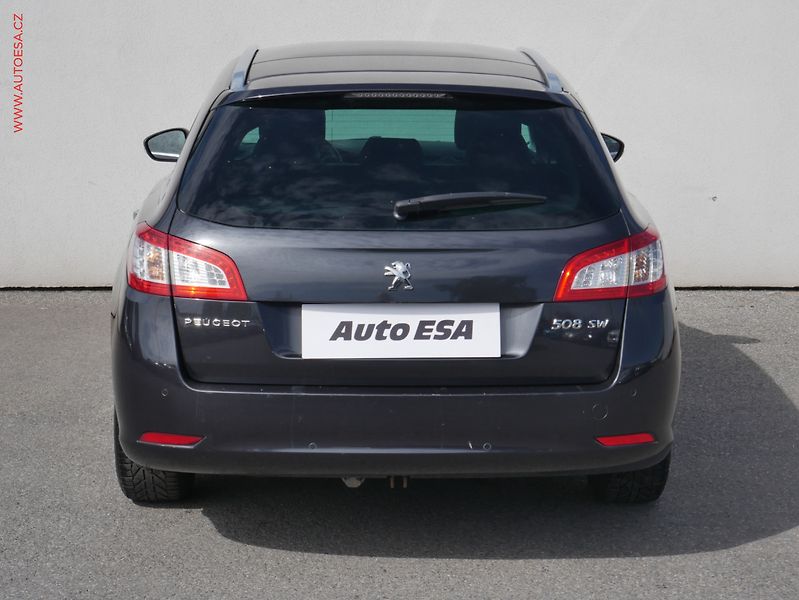 Peugeot 508 (2011) 2.0 HDi, AC, panor - fotka 5 z 18
