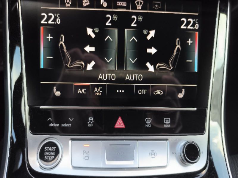 Audi Q8 3.0 TFSi S-Line - fotka 14 z 25