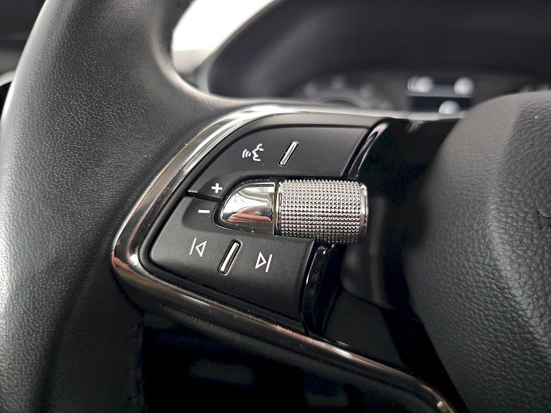 Škoda Fabia (2021) 1,0TSI 70 kW Ambition Plus - fotka 22 z 28