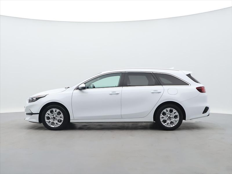 Kia Ceed 1,5 T-GDI 117kW DCT TOP DPH CZ - fotka 4 z 33