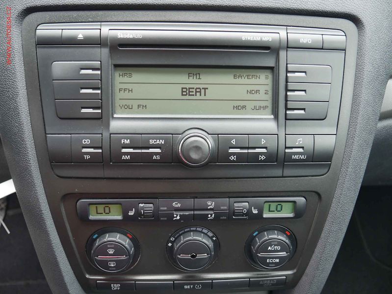 Škoda Octavia (2006) 2.0FSi, autoAC - fotka 11 z 14