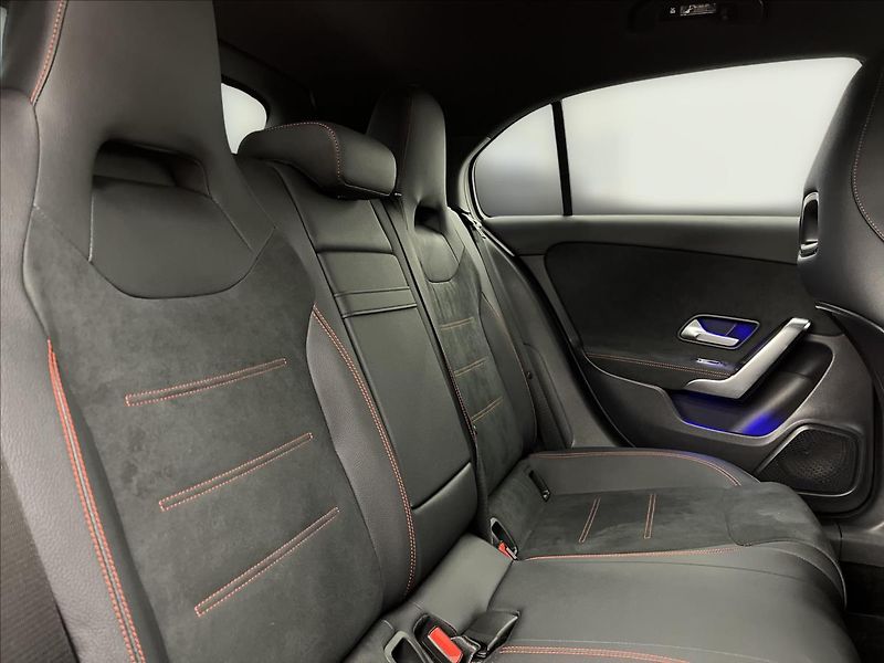 Mercedes-Benz Třídy A 250e s hybridní technologií EQ - fotka 19 z 22