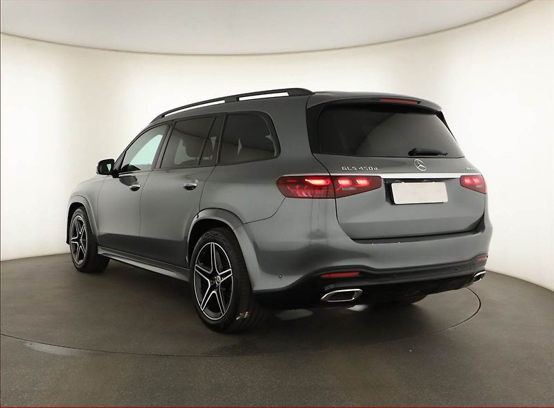Mercedes-Benz GLS (2026) 450 d 4MATIC, AMG - fotka 4 z 22