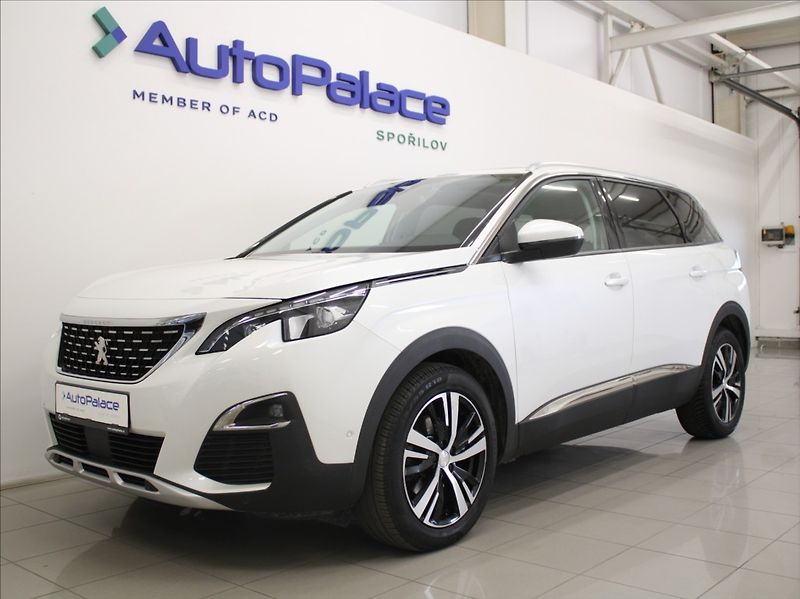 Peugeot 5008 1,5 HDi 96kW AT Allure PANO.7m - fotka 1 z 26