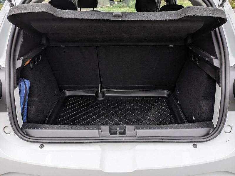 Dacia Sandero (2021) 1.0 TCe LPG Comfort, 1.majitel - fotka 22 z 24