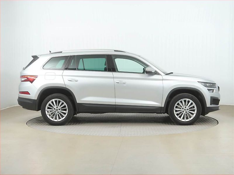 Škoda Kodiaq (2022) Style 2.0 TDI - fotka 6 z 22