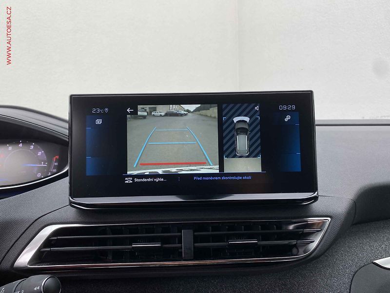 Peugeot 3008 (2023) 1.2 PT, Allure, LED, navi - fotka 16 z 17
