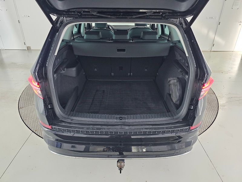 Škoda Kodiaq (2022) 2.0TDI 147KW DSG Laurin a Klem - fotka 35 z 35