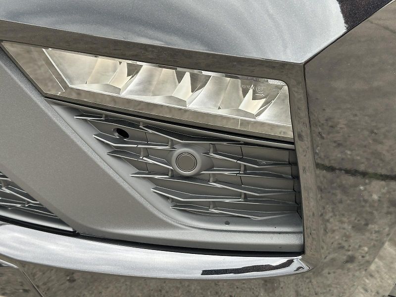 Škoda Kamiq 1.0TSi Monte Carlo 116PS Matri - fotka 11 z 47