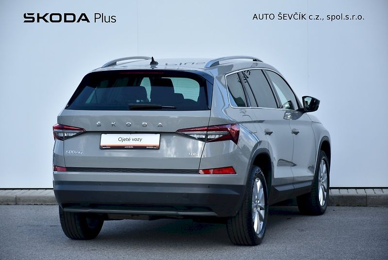 Škoda Kodiaq (2022) STYLE Business Family 7míst 4X - fotka 2 z 29