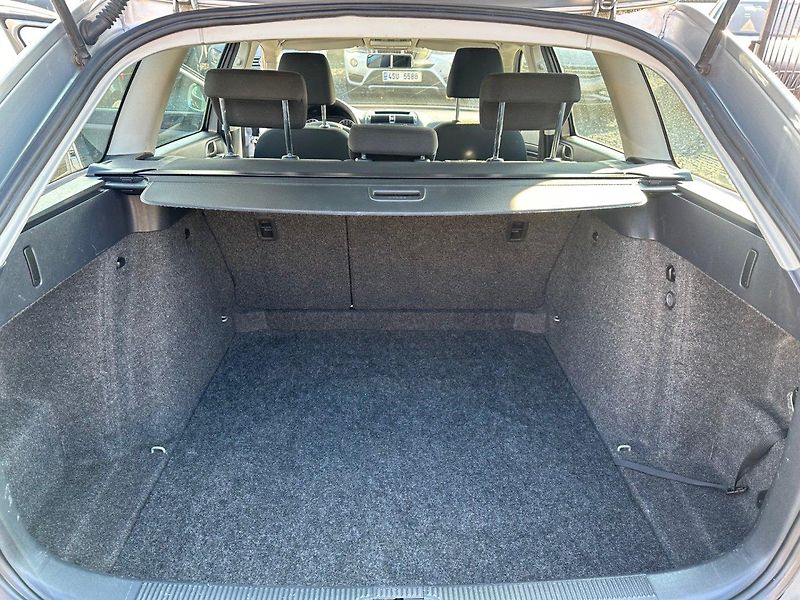 Škoda Octavia (2012) 1.6TDi GARANCE KM - fotka 10 z 10