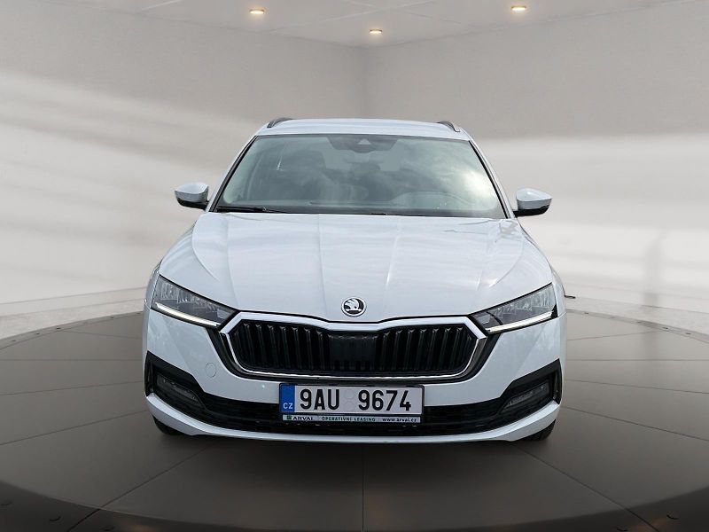 Škoda Octavia (2023) AMBITION 2.0TDI 110kW CZ DPH - fotka 2 z 11