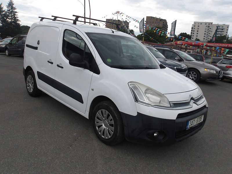 Citroën Berlingo 1,6HDi 3 MÍSTA !!!1.MAJITEL ! - fotka 5 z 30