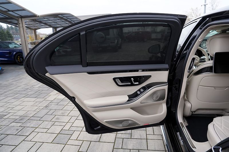 Mercedes-Benz Třídy V V 300d L 4Matic Exclusive AMG - fotka 31 z 45