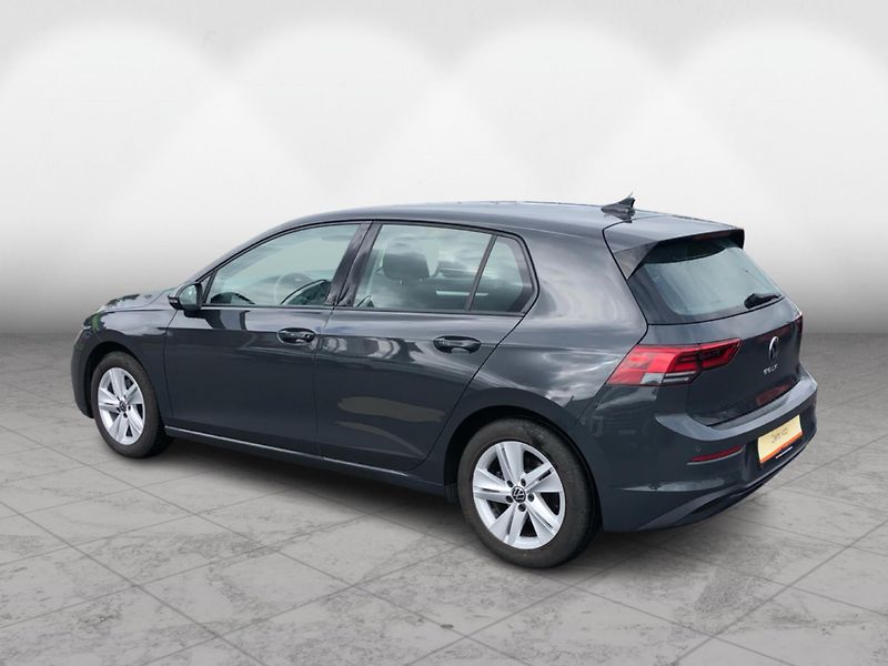 Volkswagen Golf 1.5 TSi LIFE - fotka 7 z 27