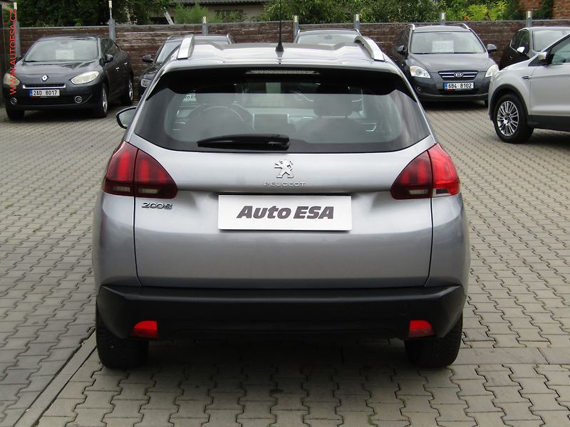 Peugeot 2008 (2017) 1.6 HDi, ČR, Active, navi - fotka 5 z 20