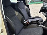 Peugeot 2008 1,2 MÁLO NAJETO*CZ,SERVIS - náhled 20