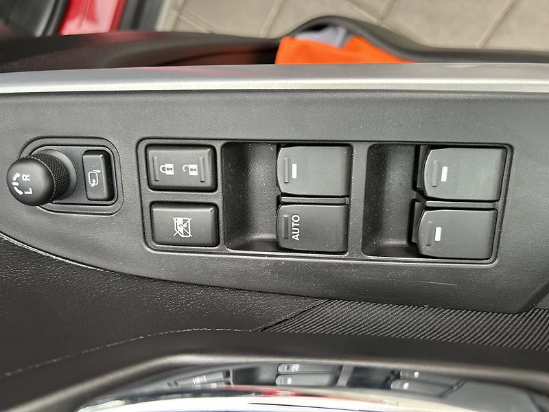 Suzuki SX4 S-Cross 1.4  4x4 Cross - fotka 43 z 51