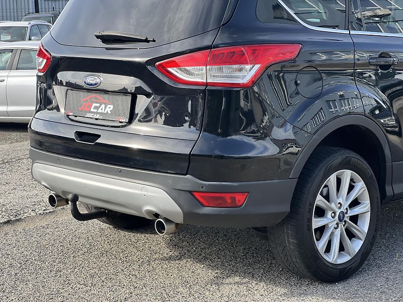 Ford Kuga 2.0TDCi 4x4 TEMPOMAT KLIMA ALU - fotka 41 z 41