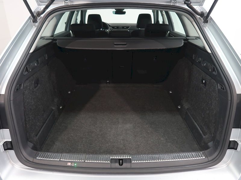 Škoda Superb (2021) STYLE  1.5TSI 110KW DSG - fotka 39 z 39