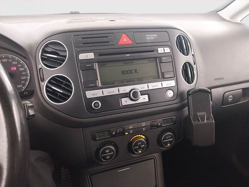 Volkswagen Golf Plus (2007) 1.4 TSI, po STK, Tažné - fotka 12 z 16