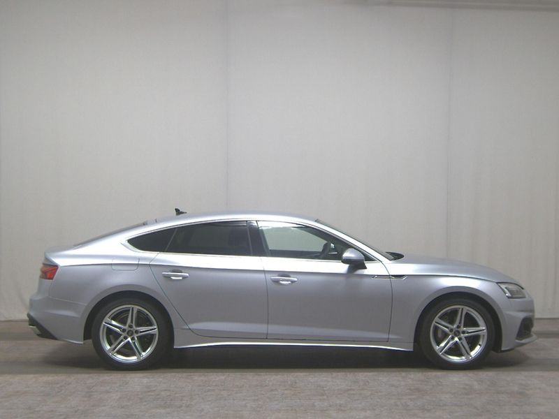 Audi A5 40TFSI LED Ad.Temp Kam Asisten - fotka 3 z 11