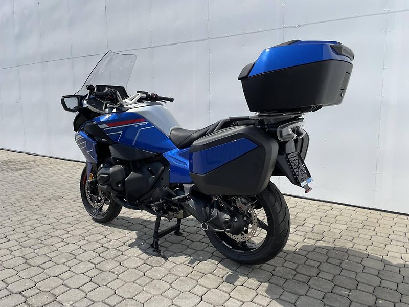 BMW (2026) R 1300 RT - fotka 11 z 17
