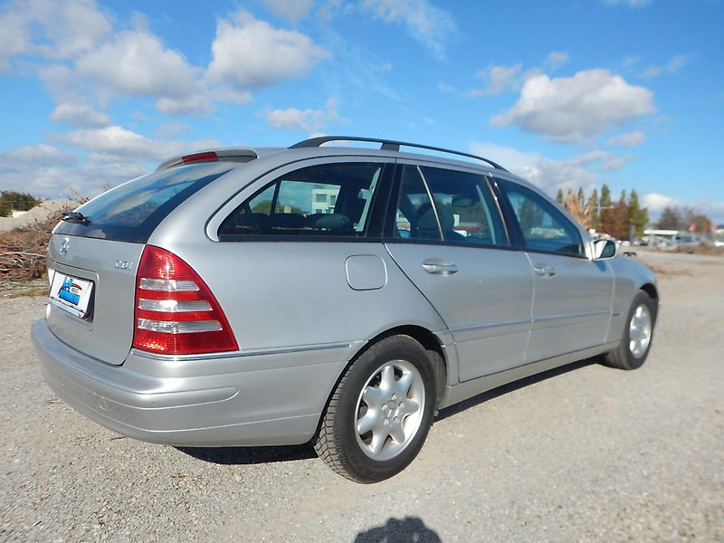 Mercedes-Benz Třídy C 2.2 Cdi 105 kw - fotka 5 z 13